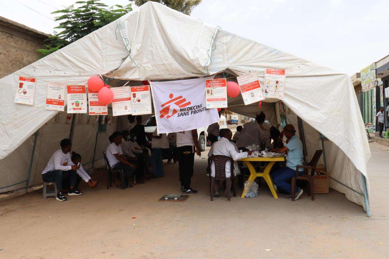 MSF organize a blood drive at the Abiy Adi Hospital in Ethiopia.